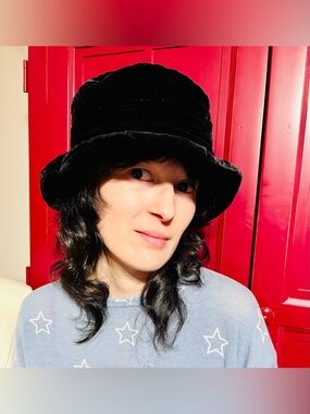 Silk & Rayon velvety vintage vibe ladies hat